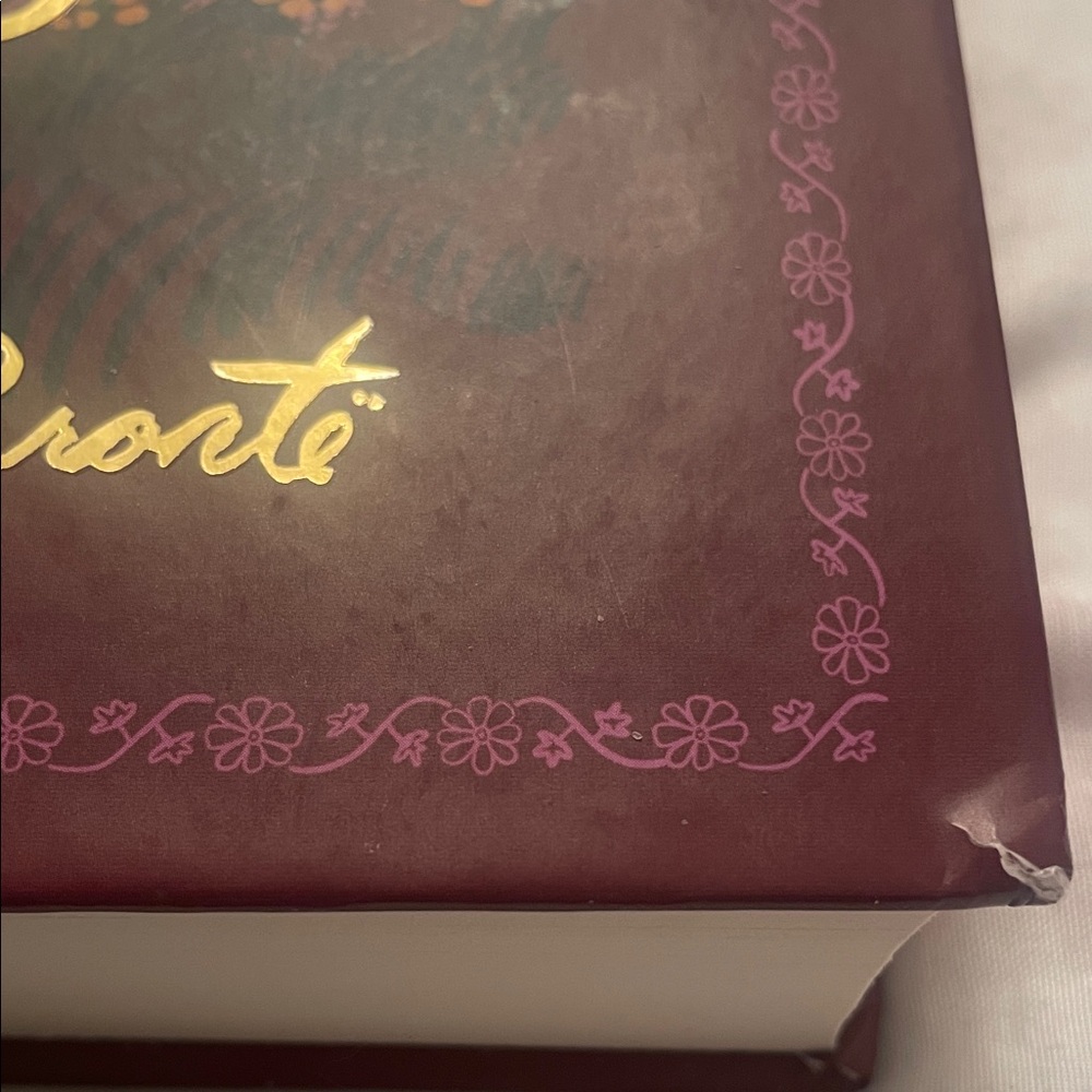 New Hardcover Book Wuthering Heights - Picture 7 of 8